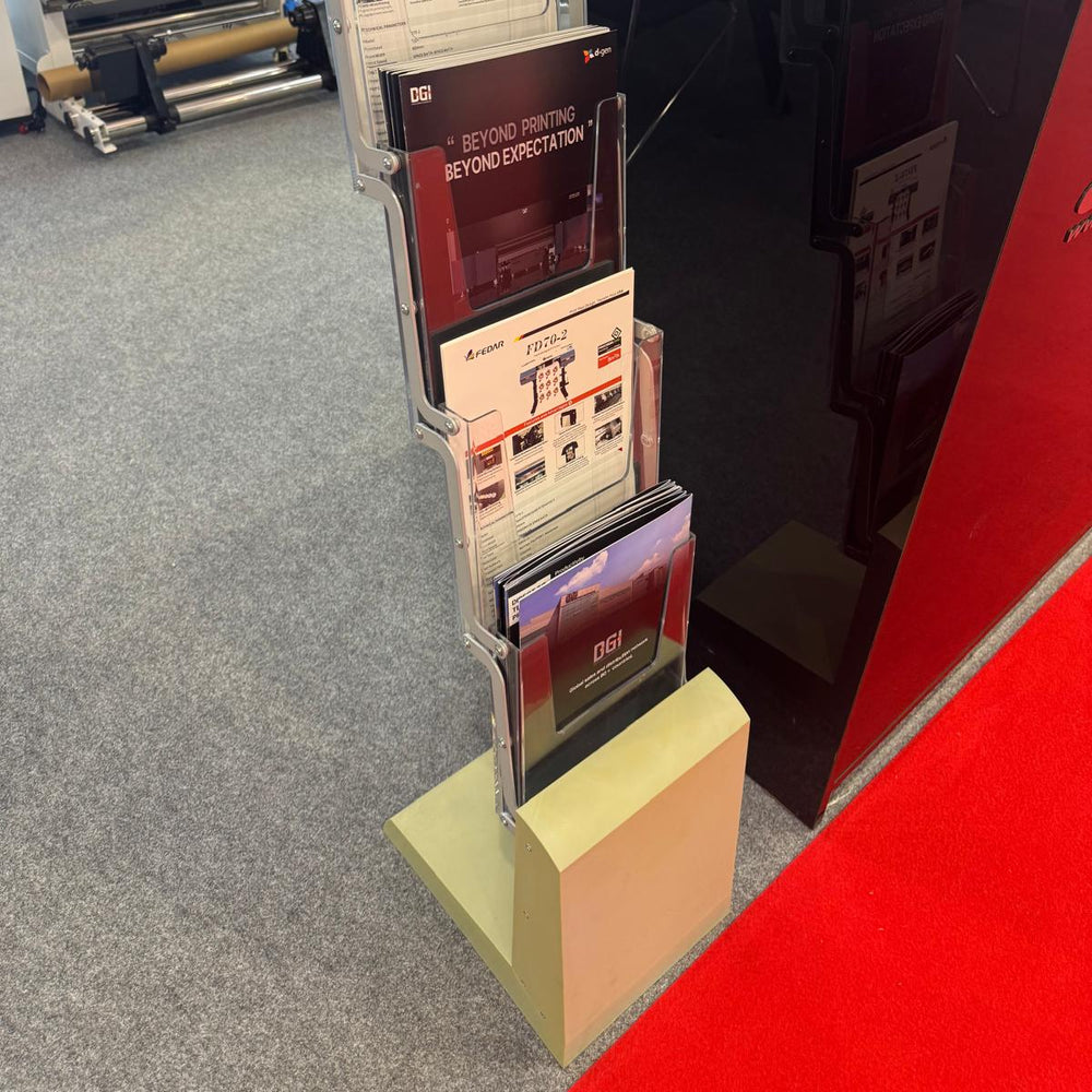 broschueren staender display