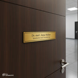 Gravierte Namens- & Funktionsschilder – PVC in Gold/Silber