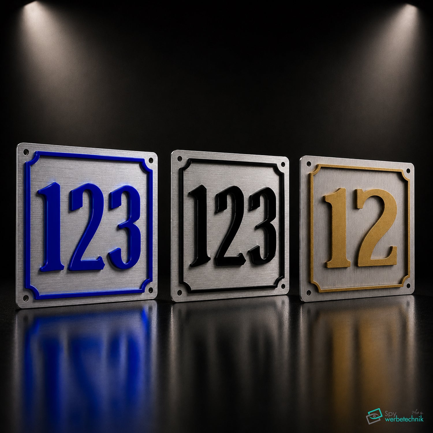 Individuelles Hausnummernschild 11x11 cm – Alu-Verbund mit 3D Plexiglas-Ziffern – personalisierbar