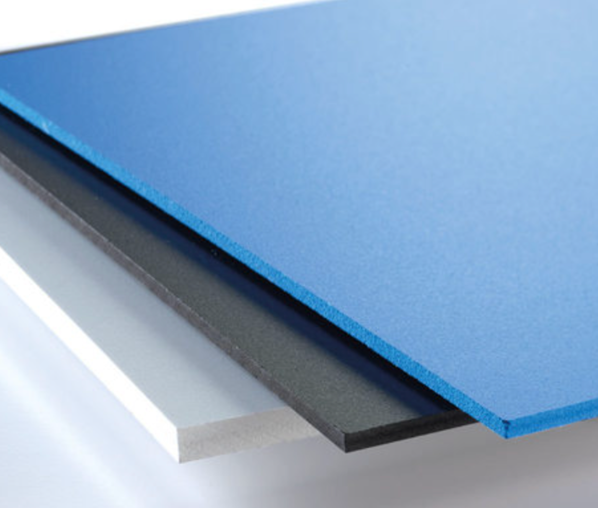 Komatex PVC Hartschaumplatte 3mm – Zuschnitt nach Maß - Spy Werbetechnik