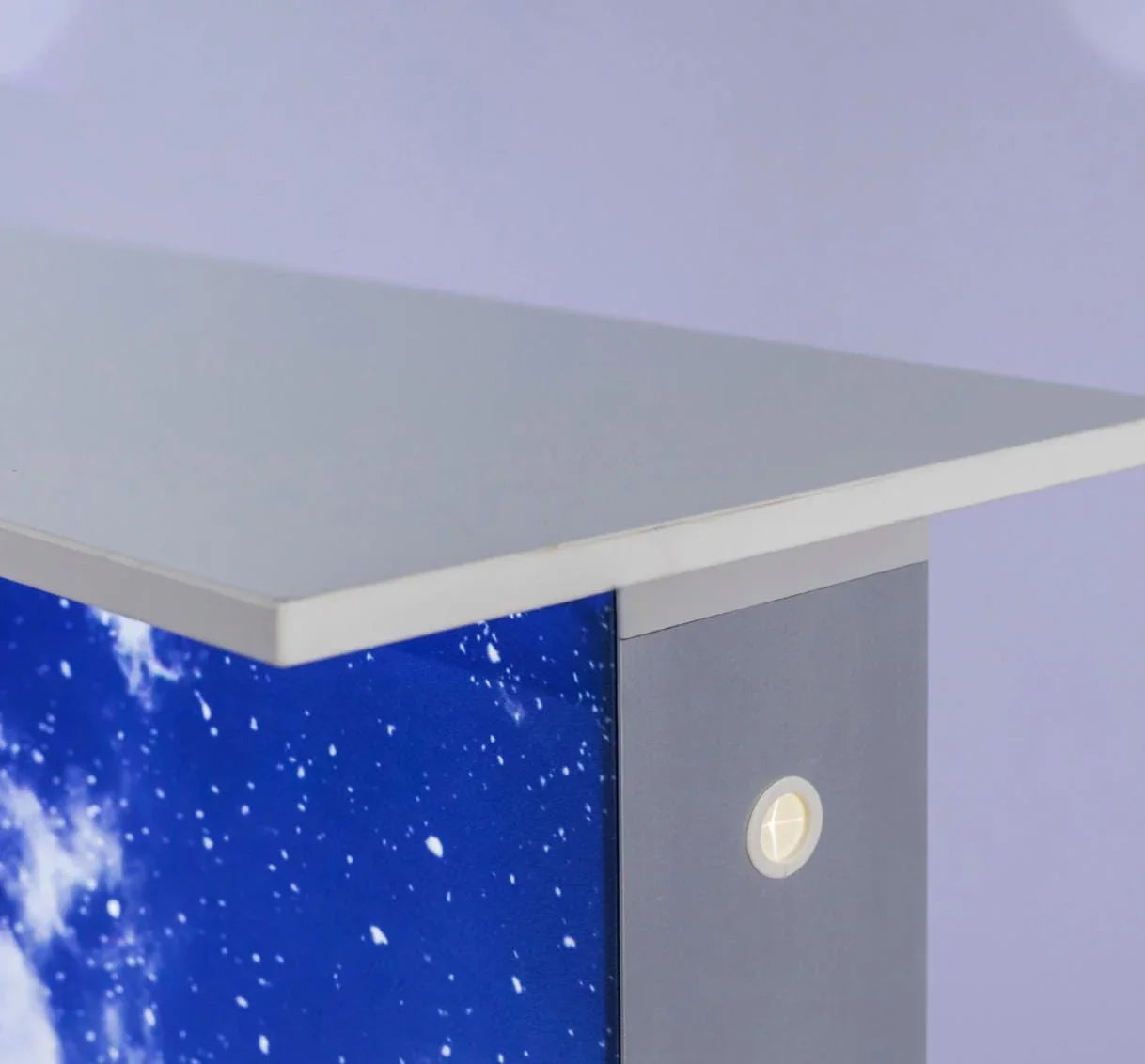 Portable LED Lightbox Desk – Individuell bedruckbare Textilfront – 100×40×100 cm – Messecounter mit Beleuchtung - Spy Werbetechnik